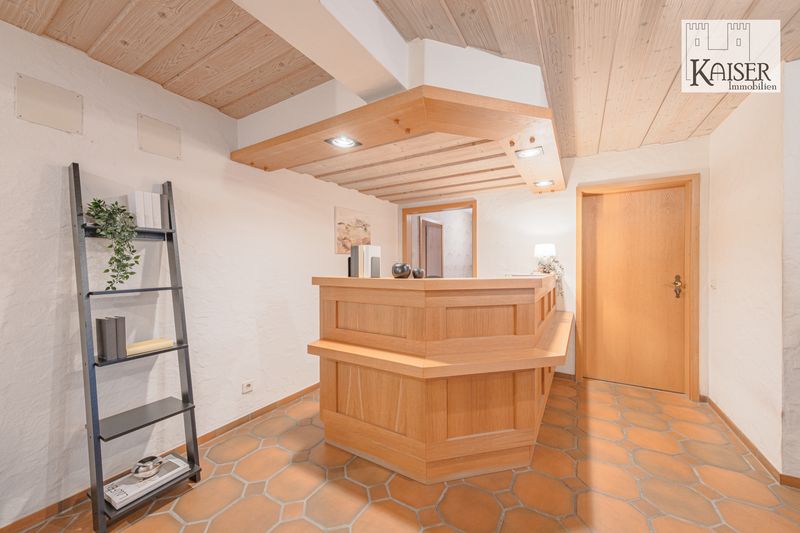Platz für alle–Ihr Mehrgenerationenhaus im Grünen
